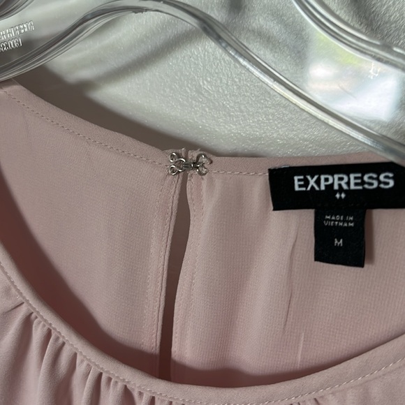 Express puff sleeve blouse - Picture 5 of 6